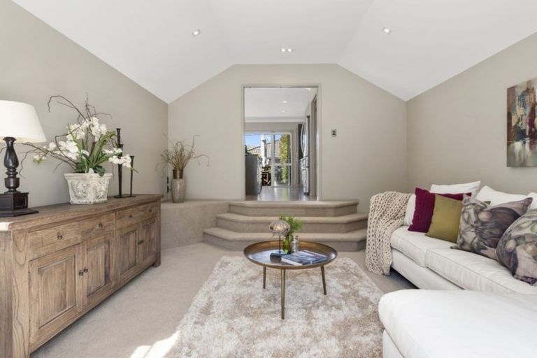 Photo of property in 14 Kenmure Place, Bethlehem, Tauranga, 3110