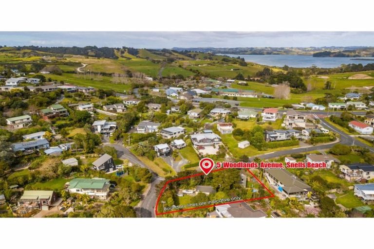 Photo of property in 5 Woodlands Avenue, Snells Beach, 0920