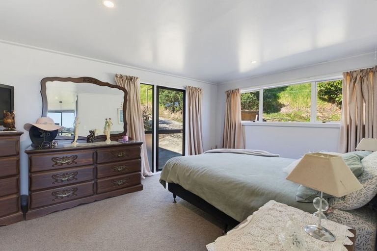 Photo of property in 63 Porter Road, Paparoa, 0571