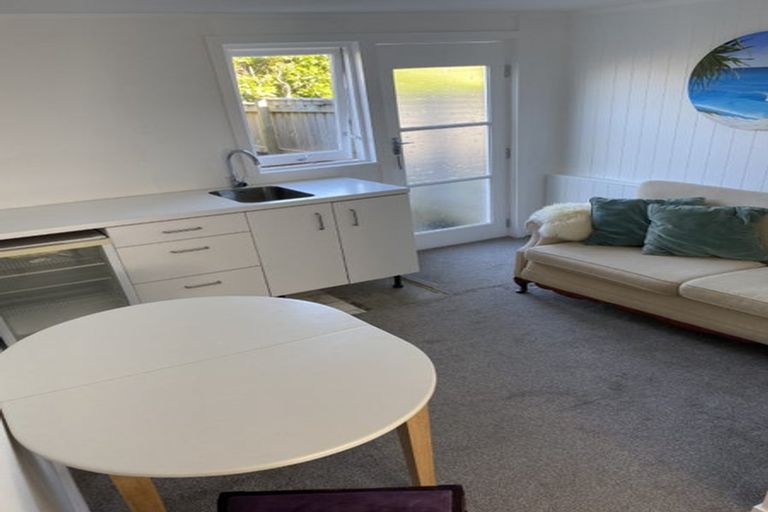 Photo of property in 1/11 Northumberland Avenue, Hauraki, Auckland, 0622