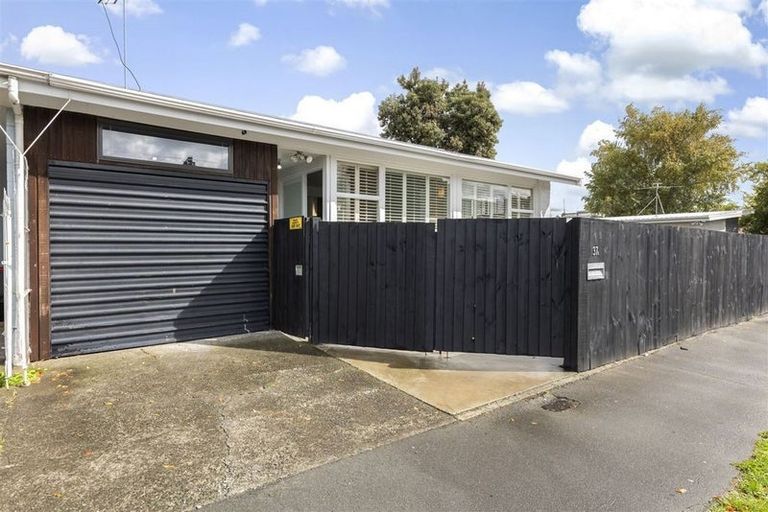 Photo of property in 1/37 Matipo Street, Riccarton, Christchurch, 8041