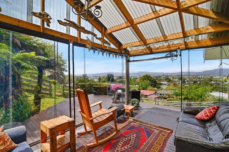 Photo of property in 29b Gordon Road, Selwyn Heights, Rotorua, 3015