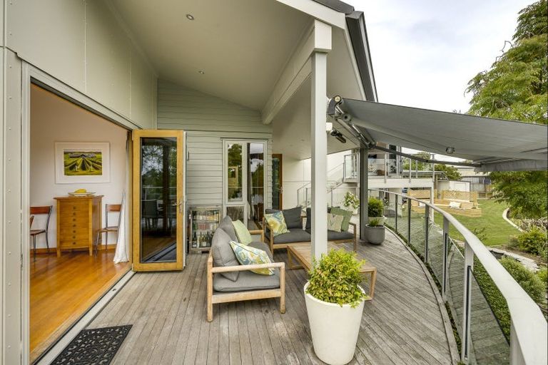 Photo of property in 17 Collison Terrace, Haumoana, 4102