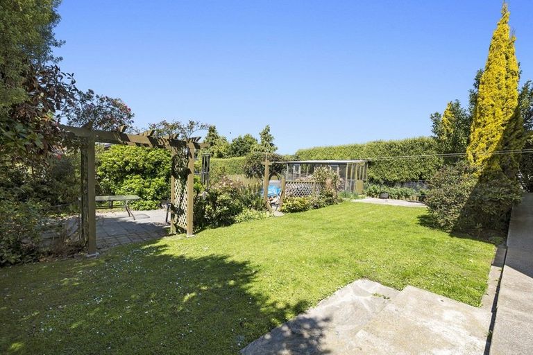 Photo of property in 39 Awamoa Road, Holmes Hill, Oamaru, 9401