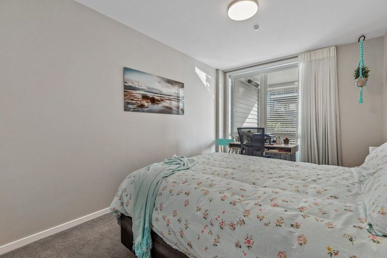 Photo of property in 215 Hibiscus Drive, Orewa, 0931