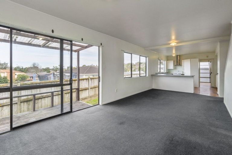 Photo of property in 50a Weldene Avenue, Glenfield, Auckland, 0629