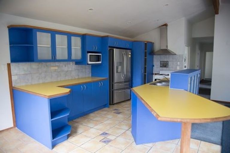 Photo of property in 194a Queen Street, Northcote Point, Auckland, 0627