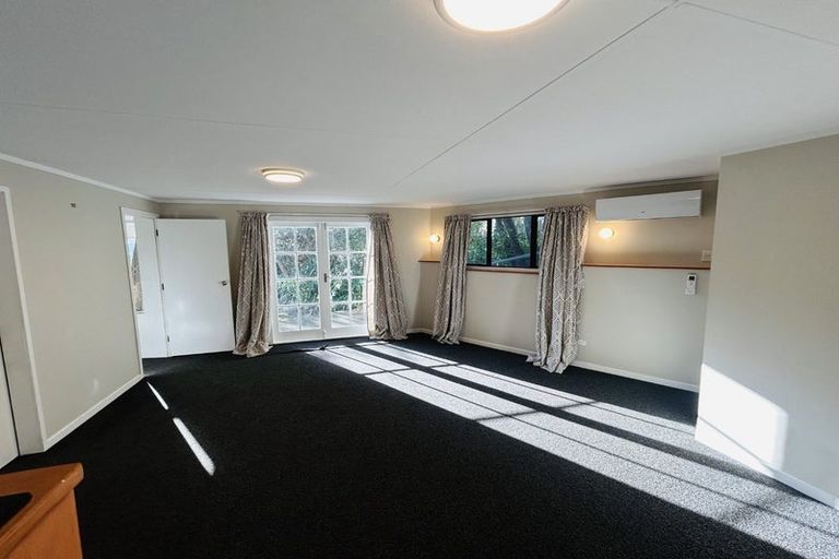 Photo of property in 18 Webber Street, Paraparaumu Beach, Paraparaumu, 5032