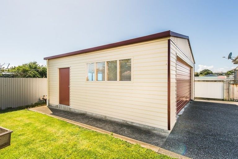 Photo of property in 36 Tawa Street, Gonville, Whanganui, 4501