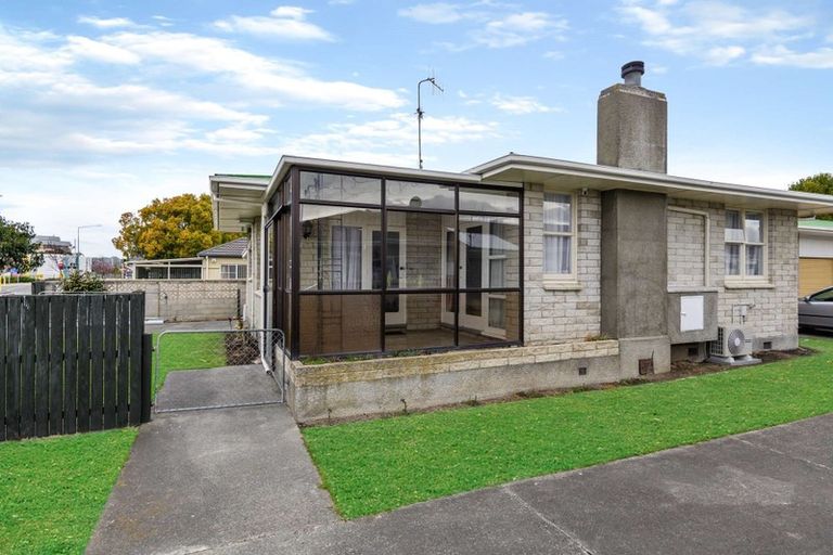 Photo of property in 104 Southampton Street West, Hastings, 4122