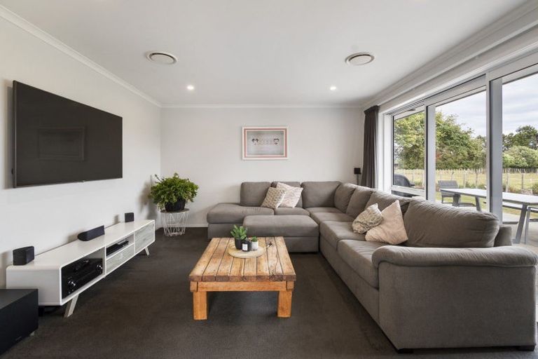 Photo of property in 11 Landon Way, Maewa, Feilding, 4702