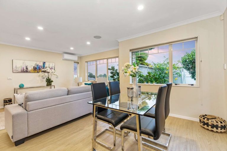 Photo of property in 10 West Street, Papakura, 2110