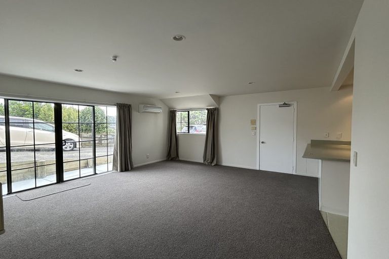 Photo of property in 42a Sheridan Terrace, Johnsonville, Wellington, 6037