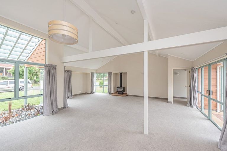 Photo of property in 17 Norfolk Drive, Otamatea, Whanganui, 4500