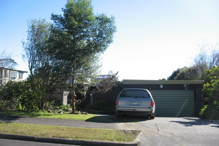Photo of property in 25 Bluewater Place, Wattle Downs, Auckland, 2103