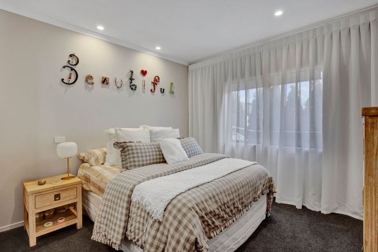 Photo of property in 24f Maire Street, Inglewood, 4330