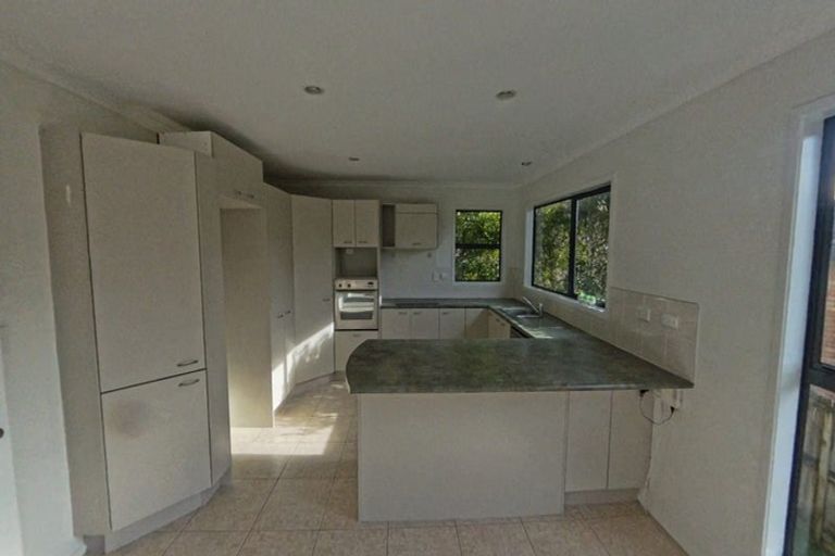 Photo of property in 106 George Deane Place, Greenhithe, Auckland, 0632