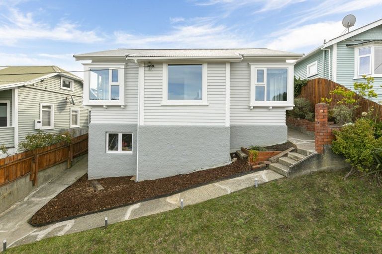 Photo of property in 89 Tauhinu Road, Miramar, Wellington, 6022