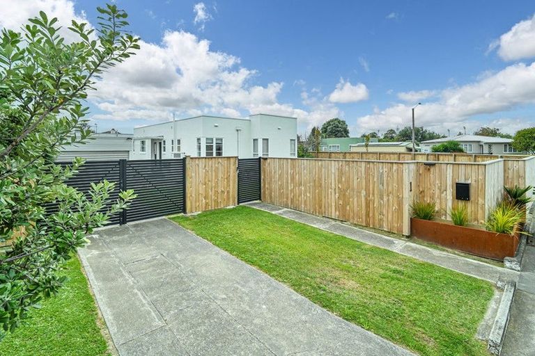 Photo of property in 1 Lowry Terrace, Marewa, Napier, 4110