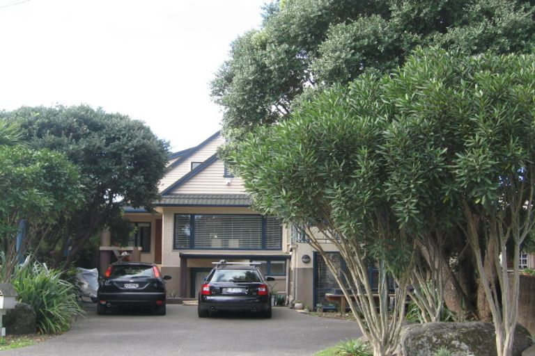 Photo of property in 17 Te Ngaio Road, Mount Maunganui, 3116
