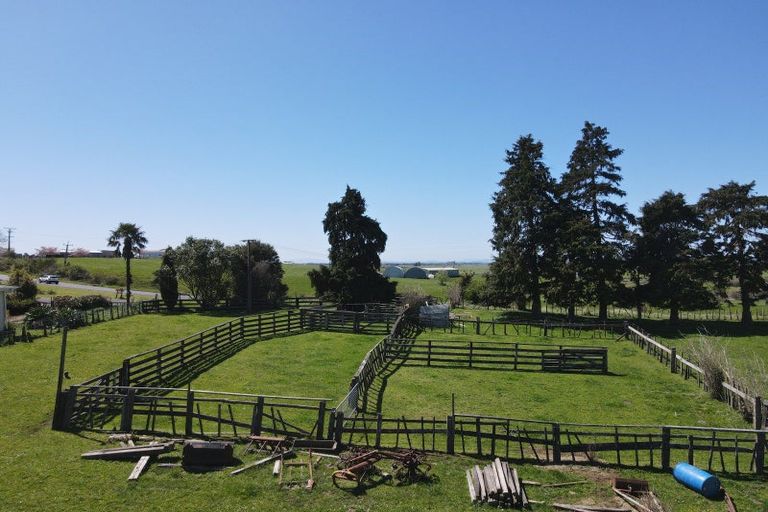 Photo of property in 816 Tuhikaramea Road, Ngahinapouri, Hamilton, 3290