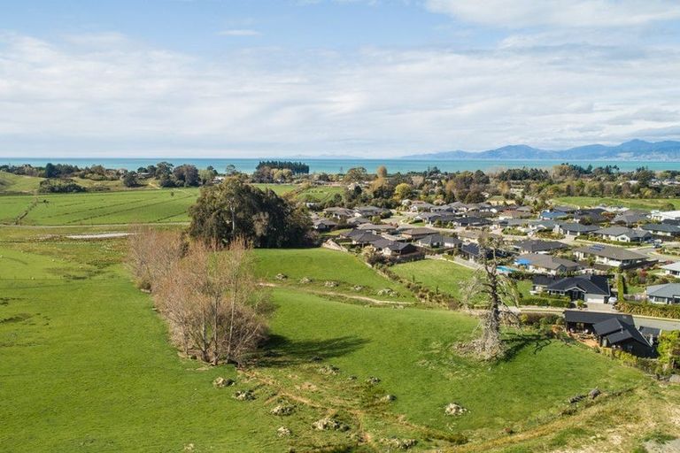 Photo of property in 62 Les Wakefield Road, Mapua, 7005