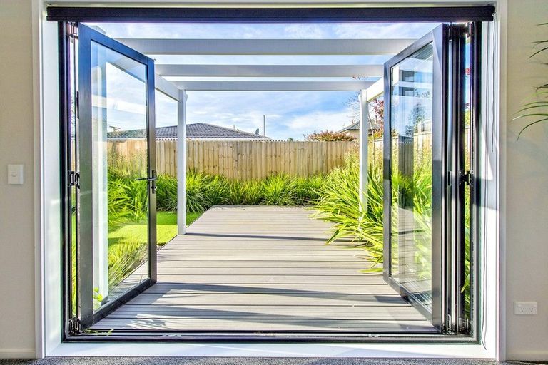 Photo of property in 7/16 Grants Road, Papanui, Christchurch, 8053