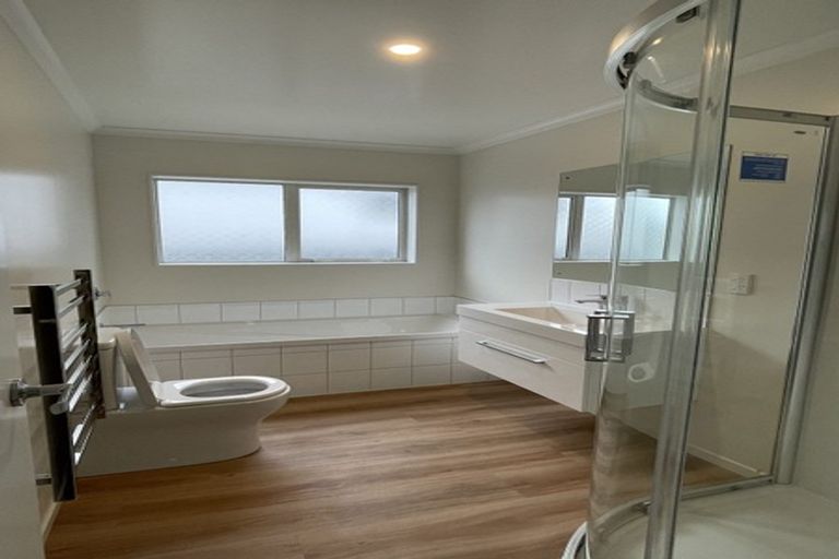 Photo of property in 25 Stockport Grove, Churton Park, Wellington, 6037