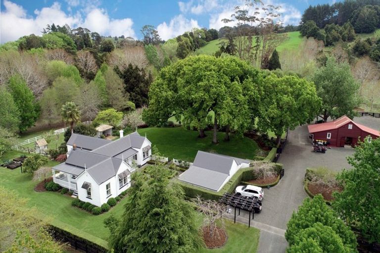 Photo of property in 84 Kaipara Flats Road, Dome Forest, Warkworth, 0981