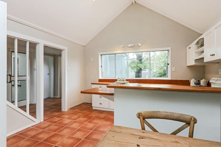 Photo of property in 600 Victoria Street, Hastings, 4122