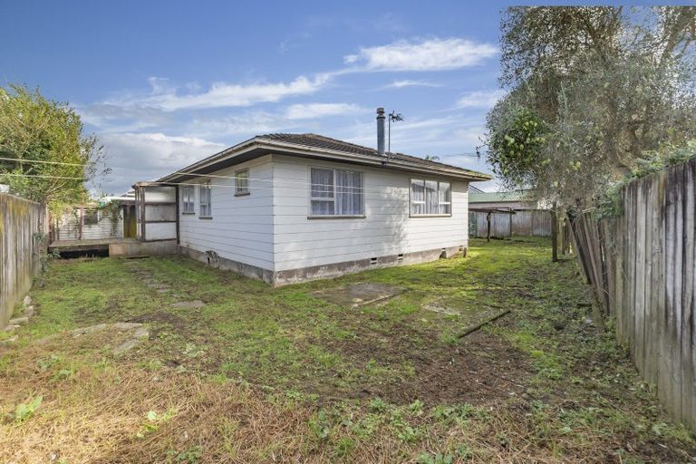 Photo of property in 12b Poutini Place, Manurewa, Auckland, 2102