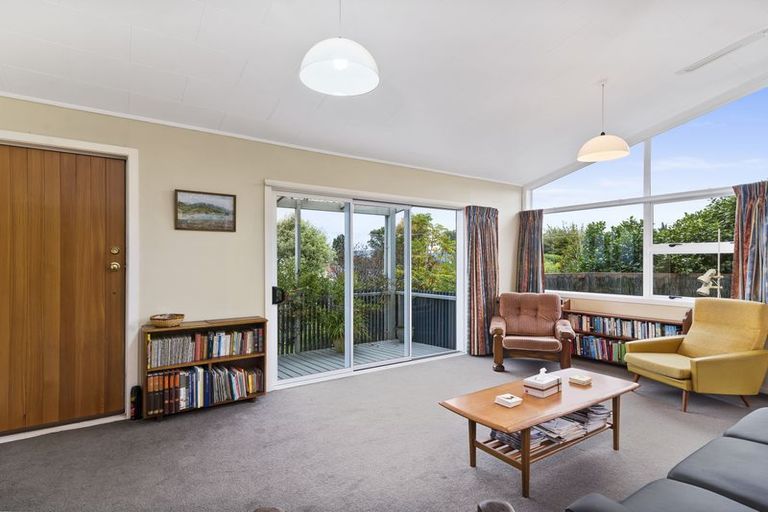 Photo of property in 32 Gillies Avenue, Taupo, 3330