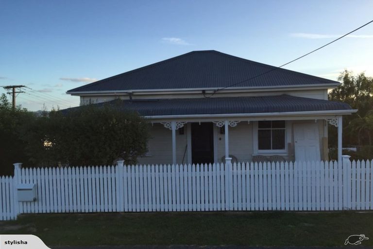Photo of property in 66 Palmerston Road, Birkenhead, Auckland, 0626