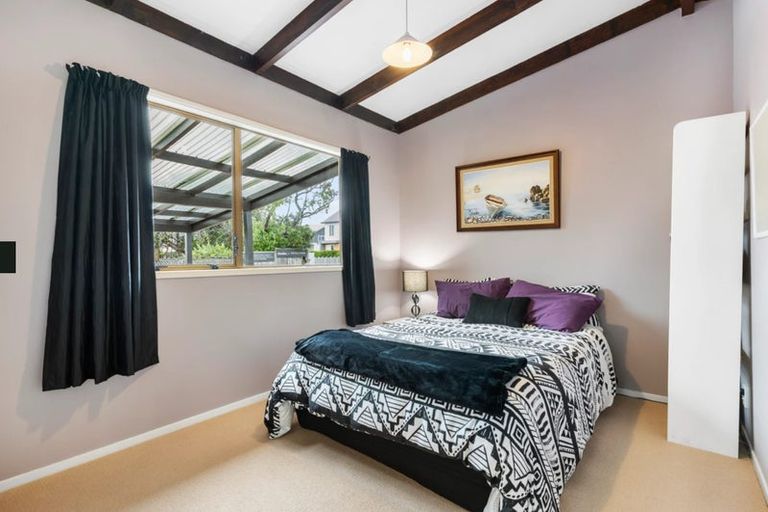 Photo of property in 438 Beach Road, Murrays Bay, Auckland, 0630