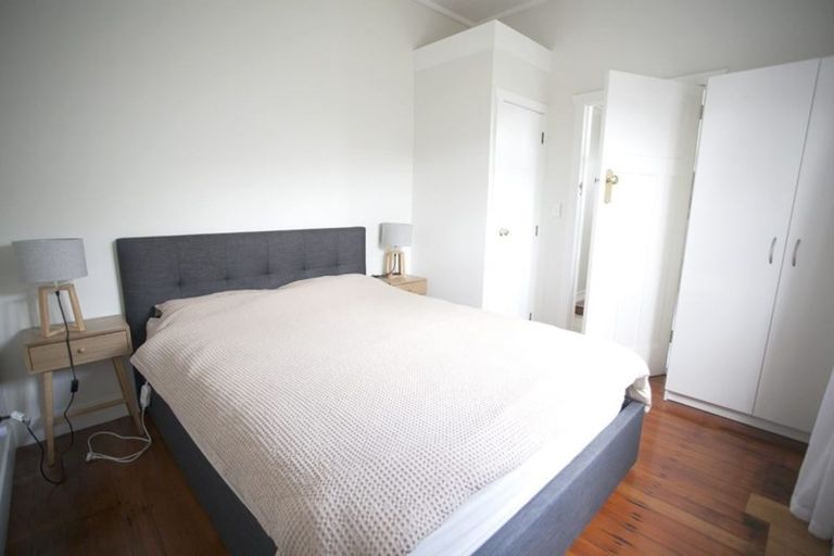 Photo of property in 187 Mount Smart Road, Onehunga, Auckland, 1061