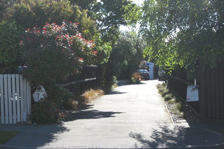 Photo of property in 7a Valecrest Avenue, Parklands, Christchurch, 8083