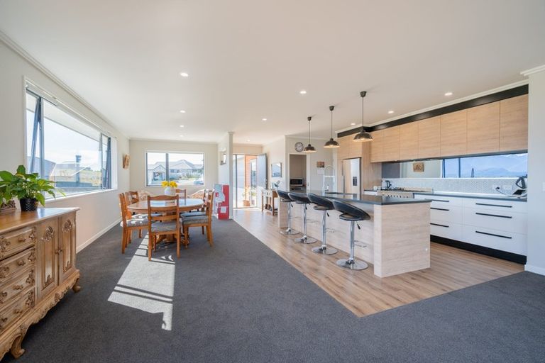 Photo of property in 6 Tawera Place, Te Anau, 9679