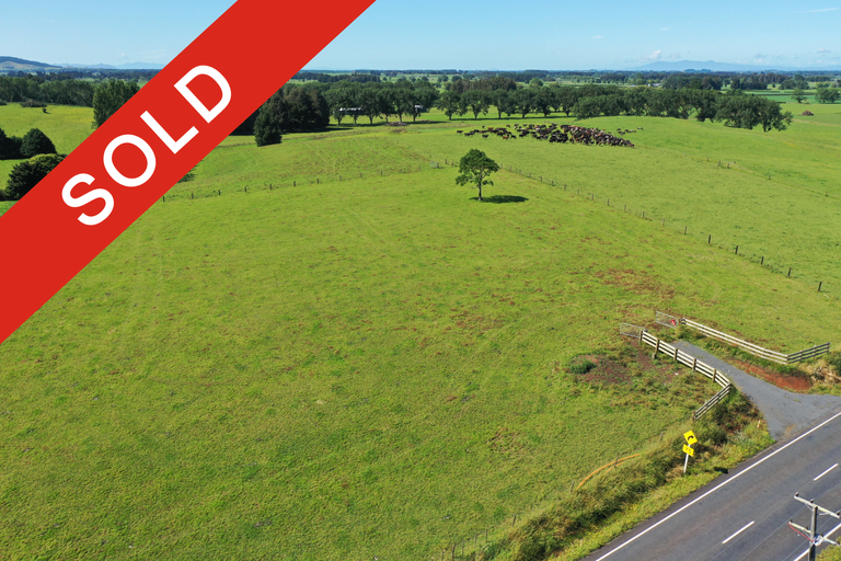 Photo of property in 1590 Tahuna Road, Te Hoe, 3784