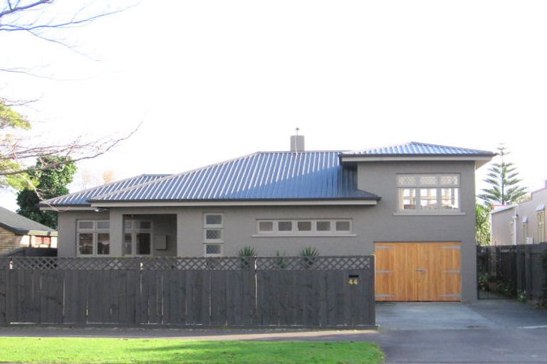 Photo of property in 44 Havill Street, Takaro, Palmerston North, 4410