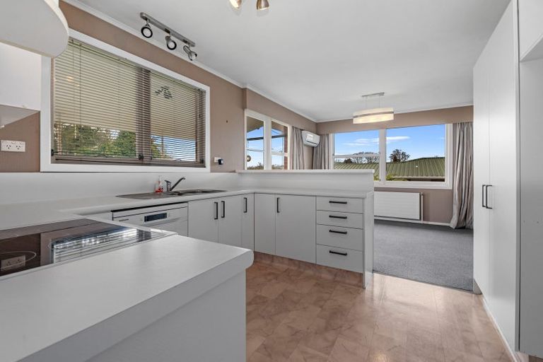 Photo of property in 9 Carlton Street, Glenholme, Rotorua, 3010