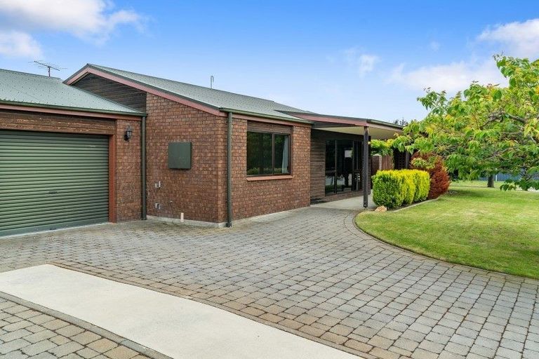 Photo of property in 33 Antrim Street, Cromwell, 9310