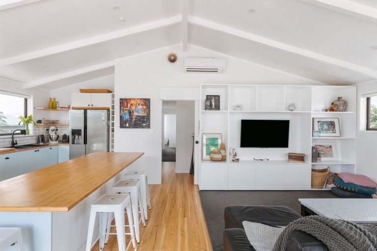 Photo of property in 226 Dickson Road, Papamoa Beach, Papamoa, 3118