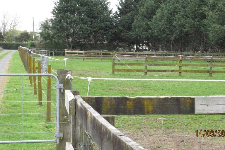 Photo of property in 132 Marshmeadow Road, Newstead, Hamilton, 3286