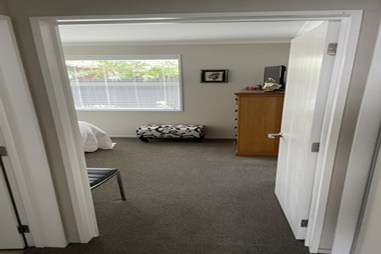 Photo of property in 3/502 Harewood Road, Harewood, Christchurch, 8051