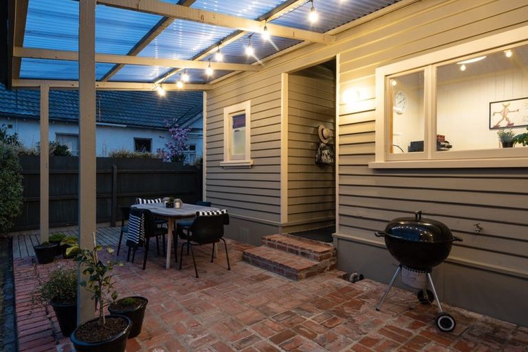 Photo of property in 20 Coughtrey Street, Saint Clair, Dunedin, 9012