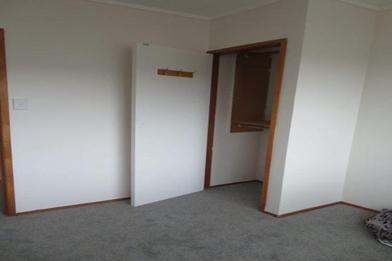 Photo of property in 4171a Great North Road, Glen Eden, Auckland, 0602