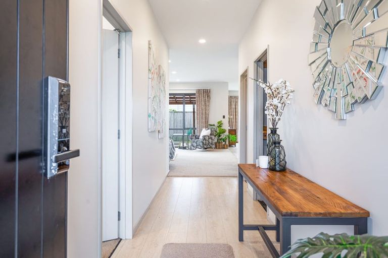 Photo of property in 29 Kopuru Road, Whenuapai, Auckland, 0618