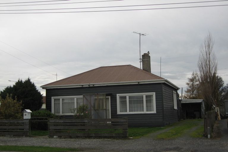 Photo of property in 21 Argyle Street, Balclutha, 9230