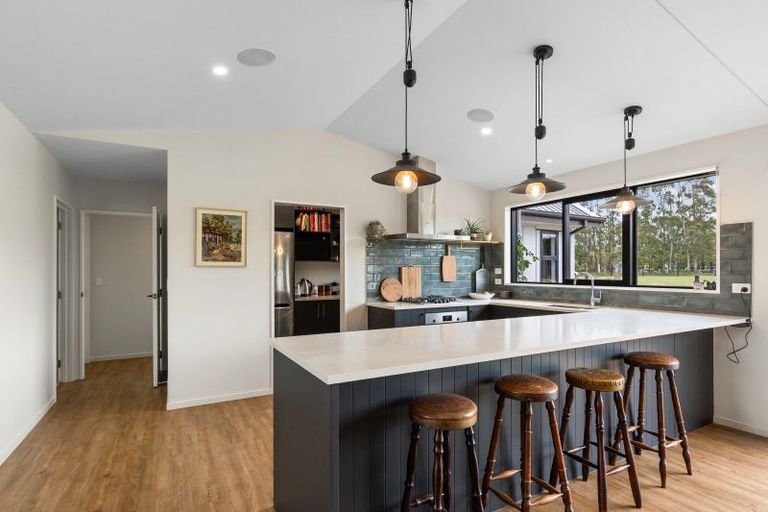 Photo of property in 8 Walford Way, Darfield, 7571