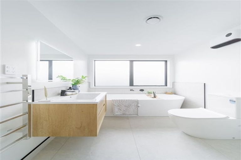 Photo of property in 11 Pourewa Street, Te Kauwhata, 3710